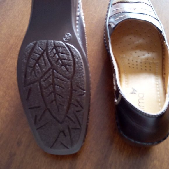 ANIMA Brown Leather Shoes With Stitched Design Size 8.5 - Picture 4 of 6